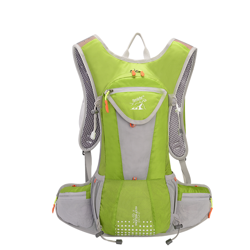 Best Cycling Backpack for Cyclist and Trail Runner