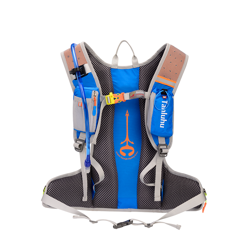 Best Cycling Backpack for Cyclist and Trail Runner